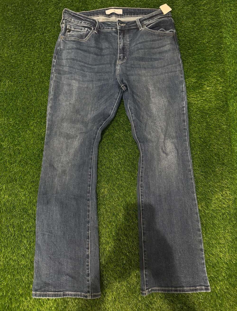 KanCan Women's Medium Wash Bootcut Jeans